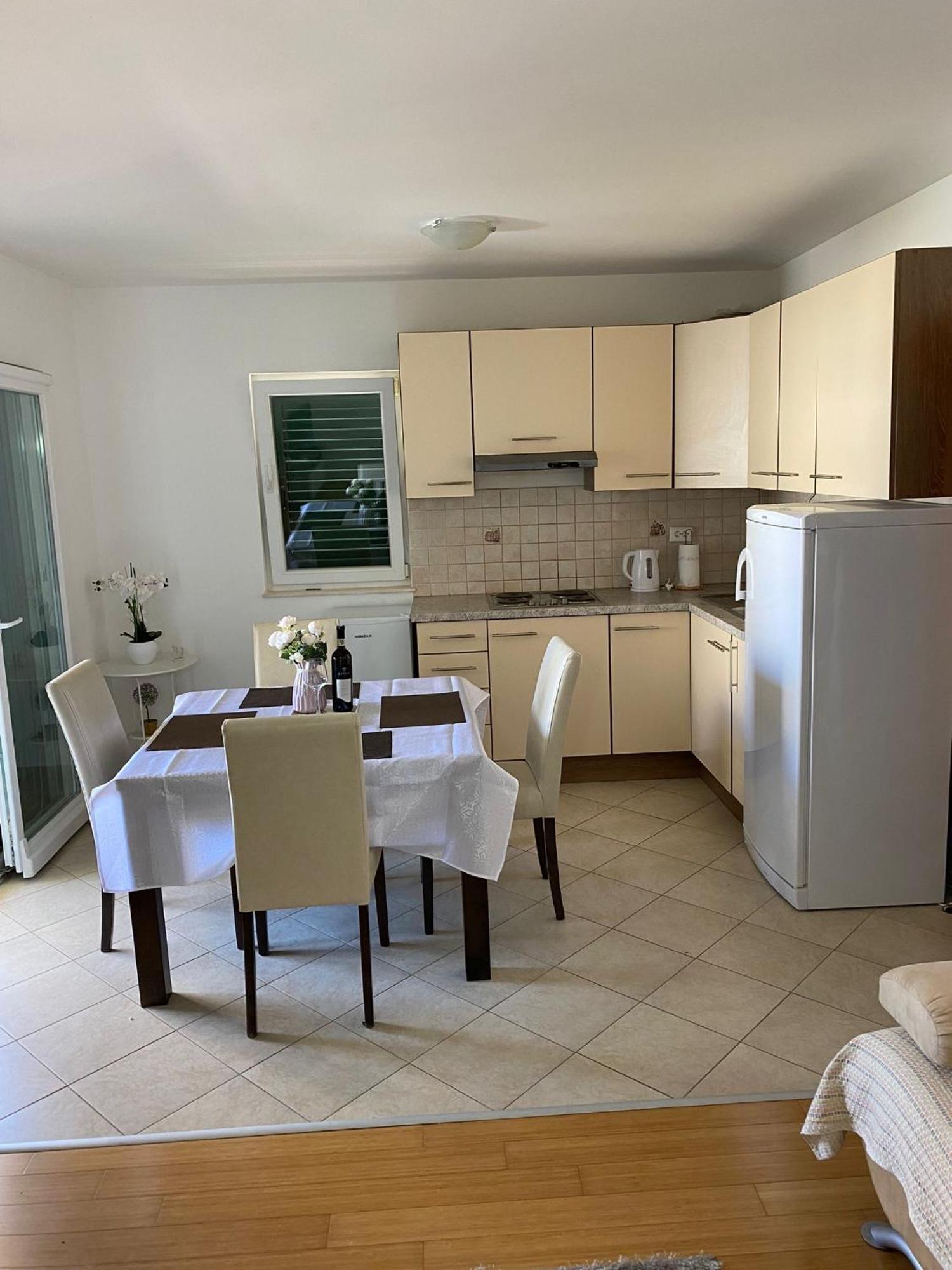 Apartman Emil سوبيتار المظهر الخارجي الصورة